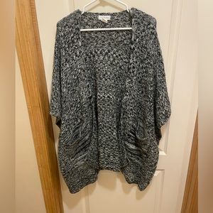 Sole Society grey and black cardigan